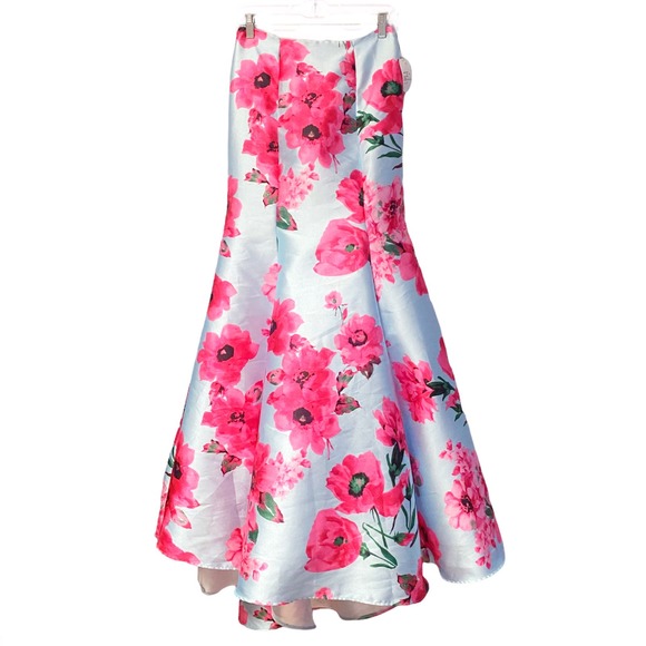 NWT Windsor Formal / Prom Floral Trumpet Skirt - Sky Blue - Size 3 - Picture 1 of 9